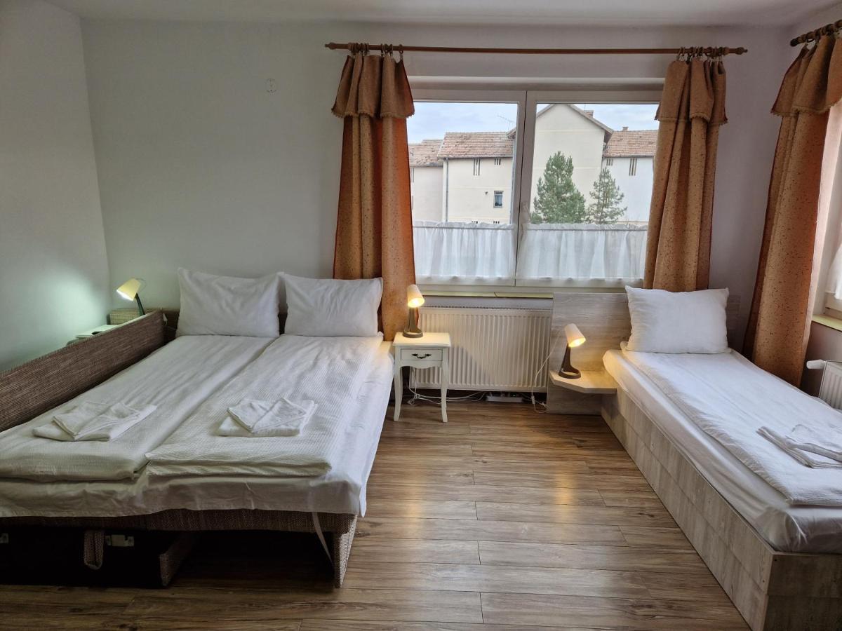 Sepsi Relax Hotel Sfântu-Gheorghe Exterior foto