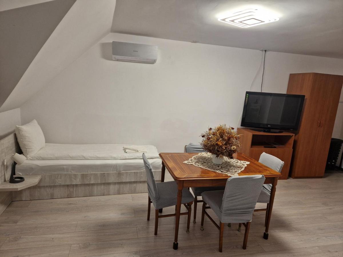 Sepsi Relax Hotel Sfântu-Gheorghe Exterior foto