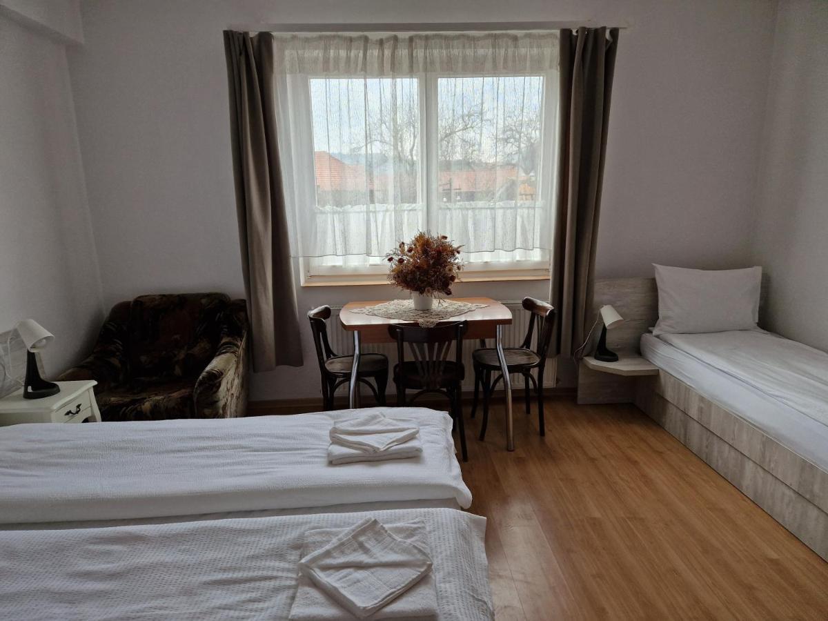 Sepsi Relax Hotel Sfântu-Gheorghe Exterior foto